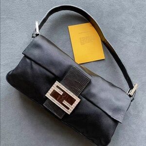 Extremely Rare Satin Lizard Baguette